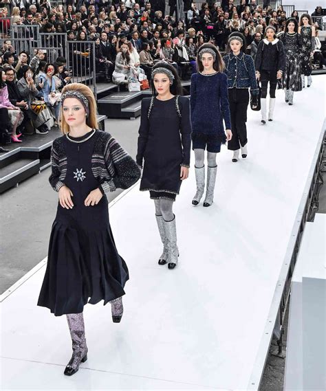 chanel fashion show 2013|chanel fashion show models.